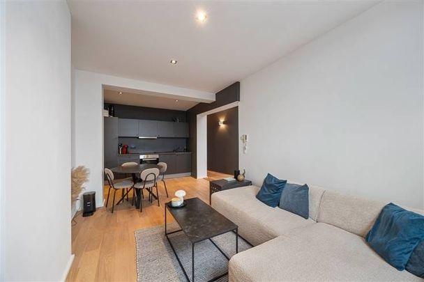 Appartement te huur - Photo 1