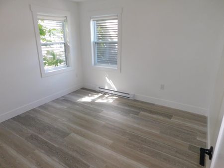 FOR RENT – 6468 Summit Street, Halifax, Nova Scotia - Photo 5