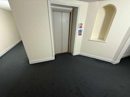 Draper Close, Isleworth, TW7 - Photo 3