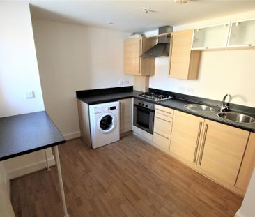2 bedroom flat to rent - Photo 5