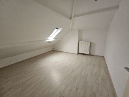 Ruim duplex appartement met 3 slaapkamers - Photo 2