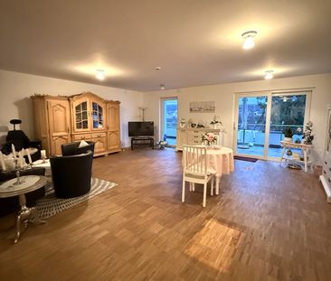 Seniorengerechte Wohngemeinschaft: Frisch renoviertes Einzelzimmer ... - Foto 1