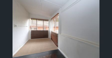 Top of Town - Photo 5