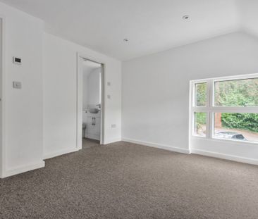 3 Bedroom House - Winton Hill, Stockbridge - Photo 4