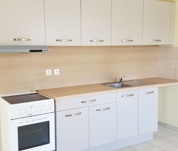 A LOUER Maison 50810 Saint Pierre De Semilly 3 chambres 107 m2 - Photo 6