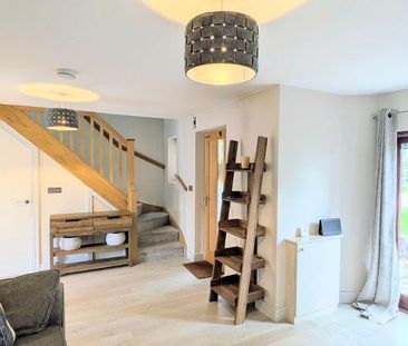 3 bedroom barn conversion to rent - Photo 2