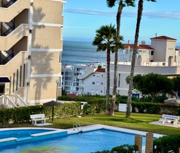 Apartamento de alquiler en Los Arenales del Sol - Photo 5