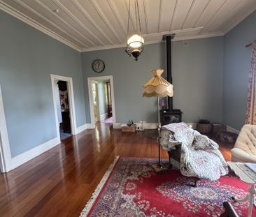 Want Character? Want Tranquility? Want Sheep? - Photo 2