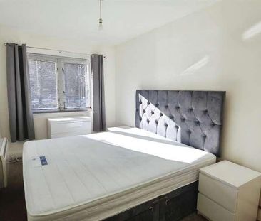 Brook Road South, Brentford, TW8 - Photo 4