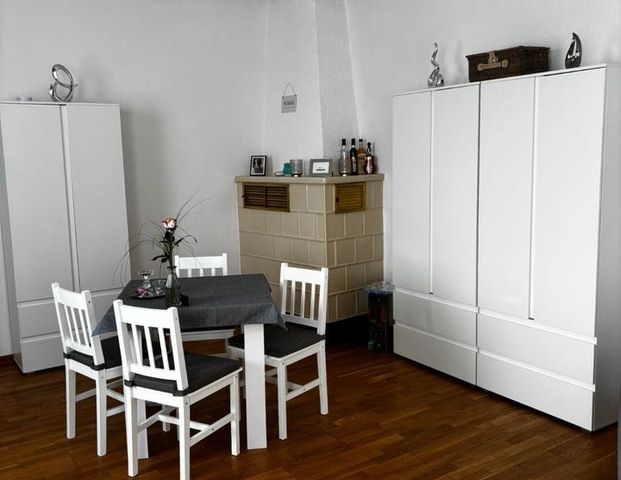 80 qm 2 Zimmer Altbauwohnung, zentrumsnah ab 1.2.26 zu vermieten - Foto 1