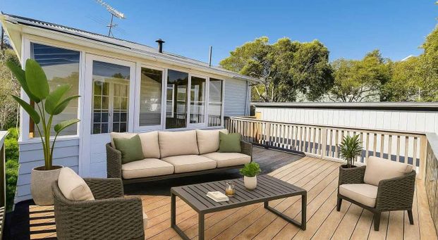 Renovated Fabulous Family Home – Warm, Sunny, ... - Photo 1