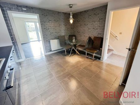 3 bedroom semi-detached house to rent - Photo 4