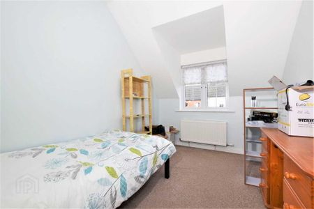 35 Lady Wallace Road, Lisburn, BT28 3WS - Photo 3