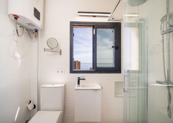 PRECIOSO ESTUDIO CON AMPLIA TERRAZA EN LOS BOLICHES