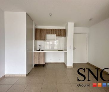 T2 AVEC TERRASSE+JARDIN + PARKING - Photo 1