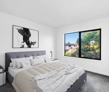 Two Bedroom + Study Townhouse! - Photo 4