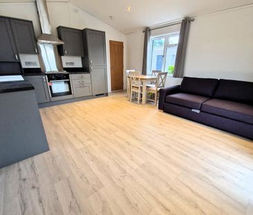 1 bedroom bungalow to rent - Photo 2