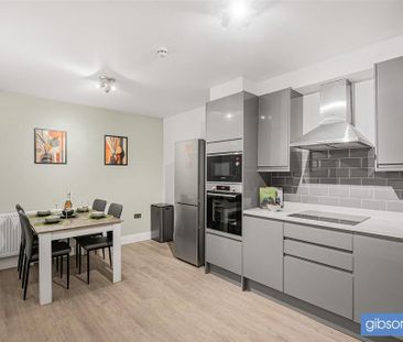 1 bedroom in a house share to rent - Photo 3
