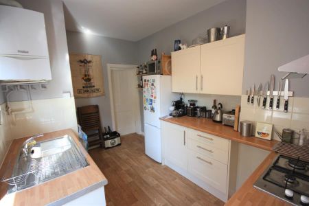 18 William Road, Guildford - 1 bedroomProperty for lettings - Seymours - Photo 5