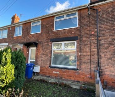 3 bedroom terraced house to rent - Photo 2