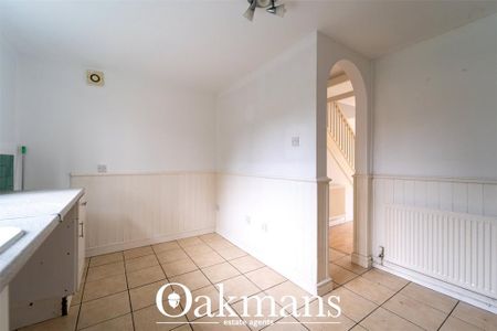 2 bedroom semi-detached house to rent - Photo 2