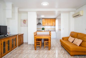Ref. 7614 Cozy two-bedroom apartment near La Zenia Boulevard and Playa Flamenca