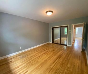 4867 Av. Lacombe, Montréal (Côte-des-Neiges, QC H3W - Photo 1