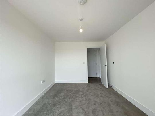 Burnt Mill, Harlow - Photo 1