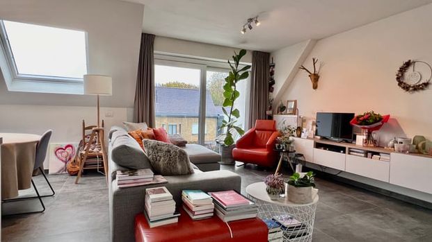 Appartement te huur - Photo 1