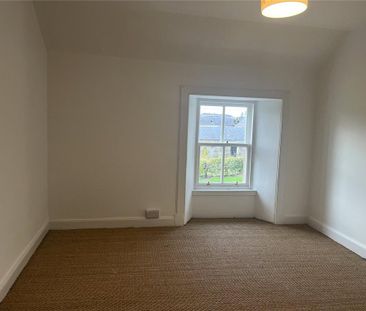 5 bedroom detached house to rent - Photo 5