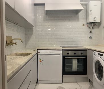 Apartamento T1 para arrendamento sem móveis no Monte Estoril - Photo 6