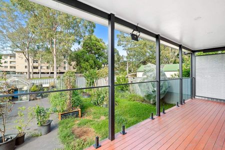 Stylish & Renovated, Parkside Living with Rear Access - Photo 3
