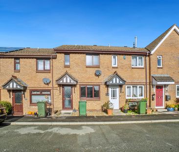 Lawn Close, Plymouth - Photo 1