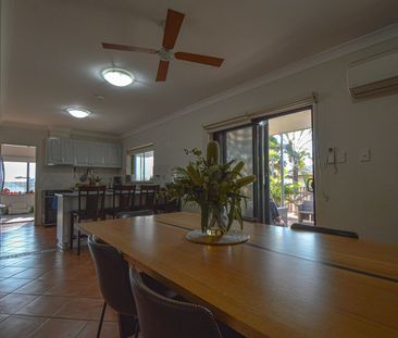 Spacious 4x1 in Cooke Point - Photo 4