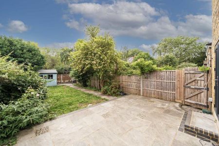 5 bedroom house to rent - Photo 2