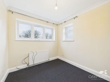 6 bedroom semi-detached house to rent - Photo 3