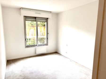 Location Appartement 4 pièces 113m² BORDEAUX 33000 - Photo 5