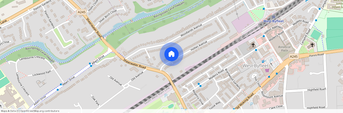 Hollies Avenue, West Byfleet, Surrey, KT14