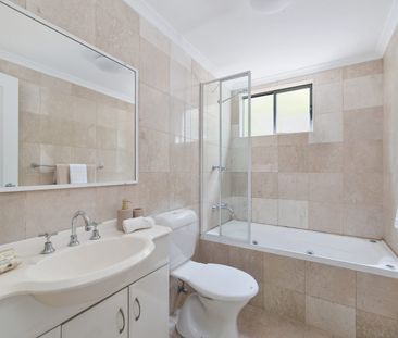 Semi-Like Garden Apartment With Secure Parking, Parkside Living Mee... - Photo 2