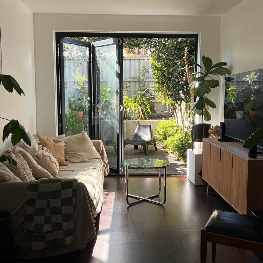 Paddington - Photo 1