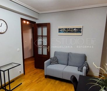 Apartamento de alquiler en Calle Azafranal, 27, Barrio del Centro - Photo 3