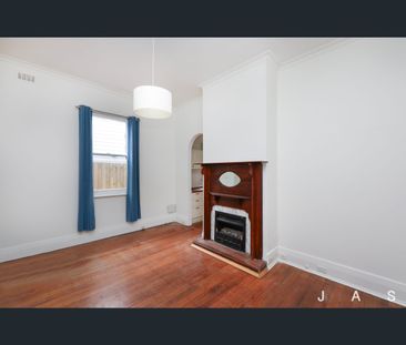 109 Williamstown Road, Seddon, Vic 3011 - Photo 4