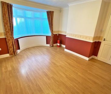 3 bedroom House To Let - Photo 3