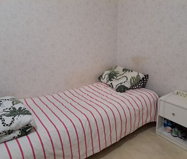 Hovslagargatan, Upplands Väsby - Photo 1