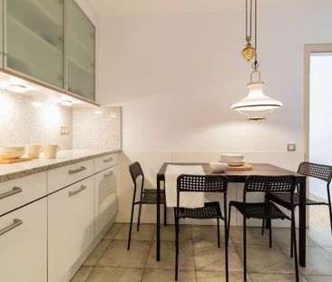 Carrer de Balmes, Barcelona, Catalonia - Photo 2