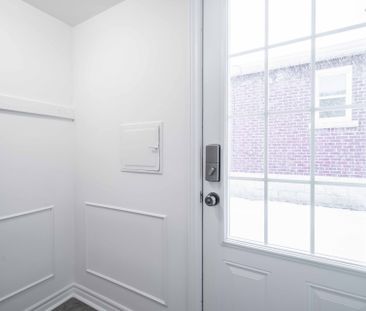 For Lease - 356 East 17th Street Unit# Lower, Hamilton, Ontario - Photo 2