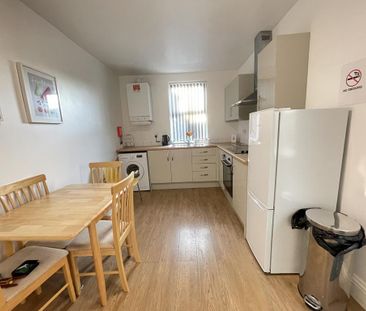 1 bedroom house of multiple occupation to rent - Photo 3