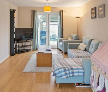 Selkirk Drive, Oakridge Park, Milton Keynes, MK14 - Photo 1