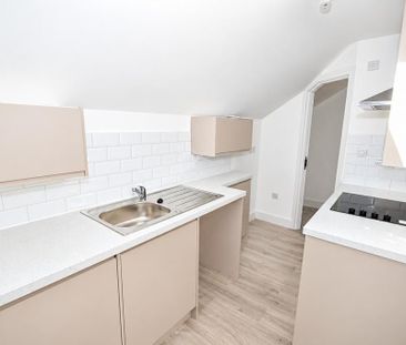 1 bedroom flat to rent - Photo 2