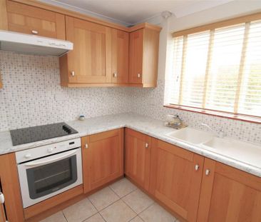 2 bedroom maisonette to rent - Photo 6